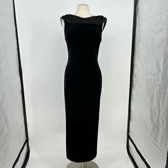 Vintage 90’s Robbie Bee Formal Dress Black Velvet Maxi Boat Neck Goth Size M - Picture 2 of 12